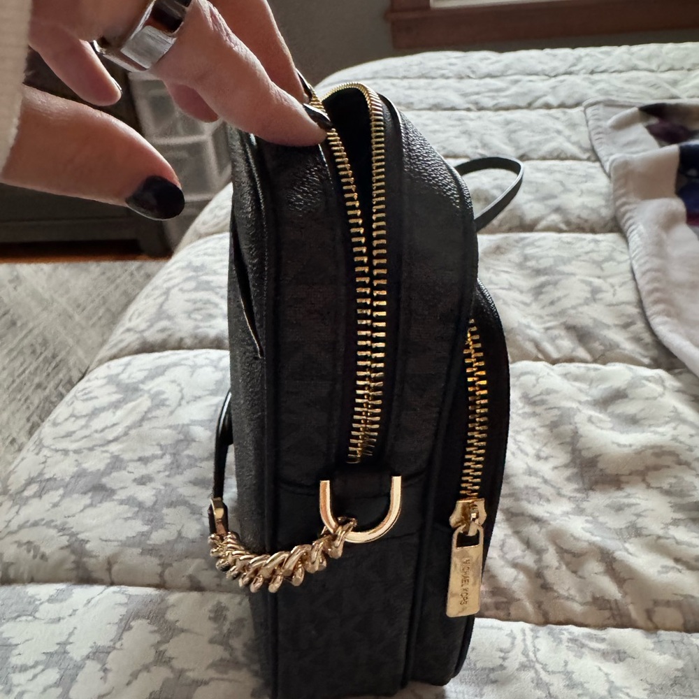 Michael Kors Black and Gold Messenger Bag - Picture 4 of 5